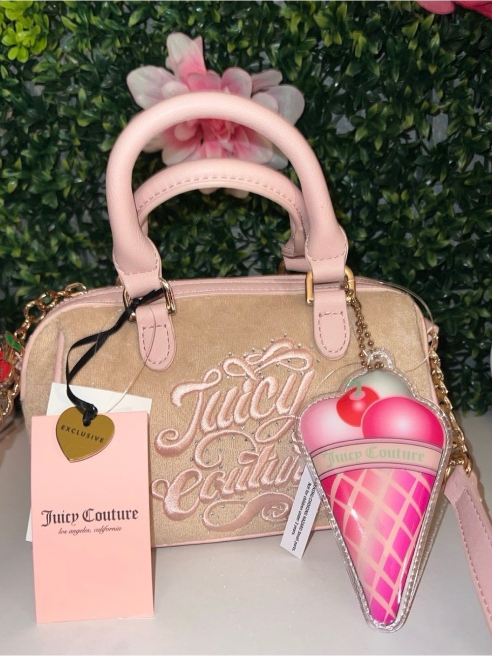 🩷🍒 NWT Juicy couture juicy Sugar Rush Crossbody mini satchel